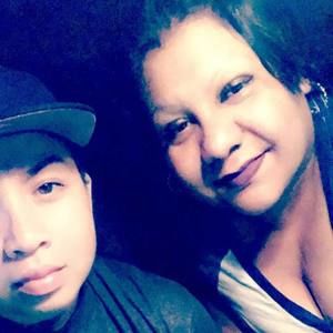 Meet your Posher, Lorena